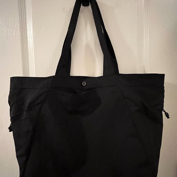 LULULEMON Side Cinch Shopper Tote - Picture 5 of 6